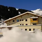 Garni Alpenjuwel 4*