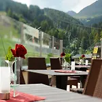 Hotell Garni Alpenjuwel Serfaus