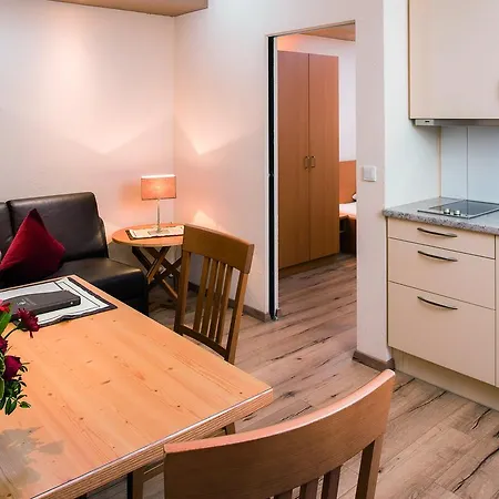 Garni Alpenjuwel 4*