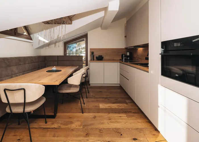 Garni Alpenjuwel Hotel 4*