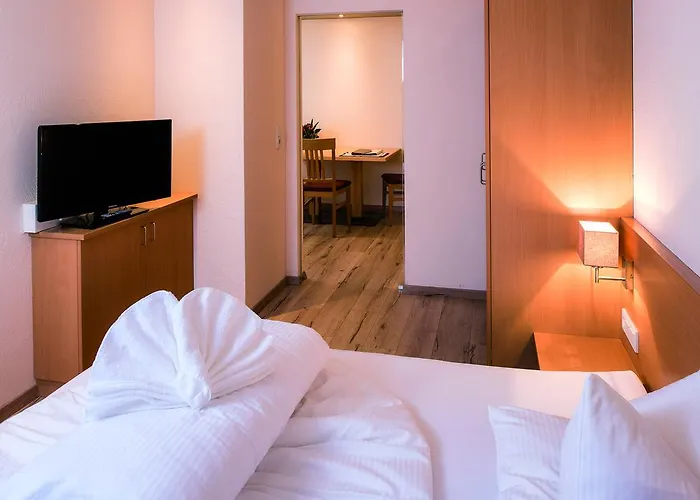 Hotel Garni Alpenjuwel 4*